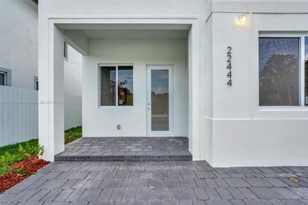 New construction Townhouse house 22516 Sw 124 Ct, Unit A, Miami, FL 33170 null- photo 57 57