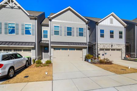 New construction Townhouse house 2029 Maggie Valley Dr, Apex, NC 27502 null- photo 0 0