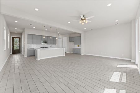 New construction Townhouse house 4029 Boardwalk Blvd, Seabrook, TX 77586 - image 17