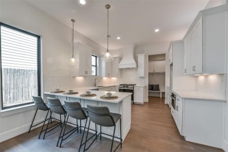 New construction Single-Family house 3516 Harvest Dance Dr, Houston, TX 77008 - image 7