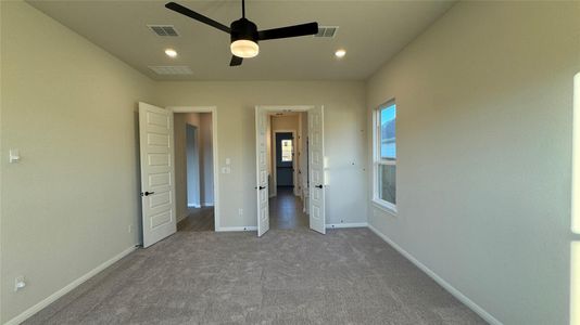 New construction Single-Family house 314 Sage Thrasher Cir, Dripping Springs, TX 78620 Santa Rosa- photo 17 17