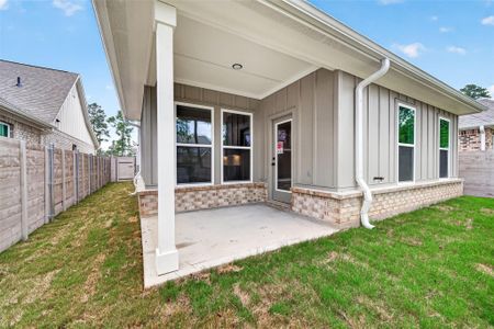 New construction Single-Family house 11223 Moccasin Dr, Montgomery, TX 77316 plan Beacon - image