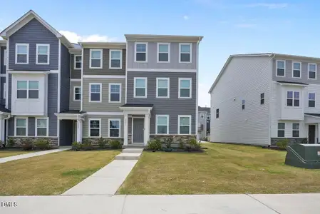 New construction Townhouse house 1956 Rosedale Ridge Ave, Wake Forest, NC 27587 - image