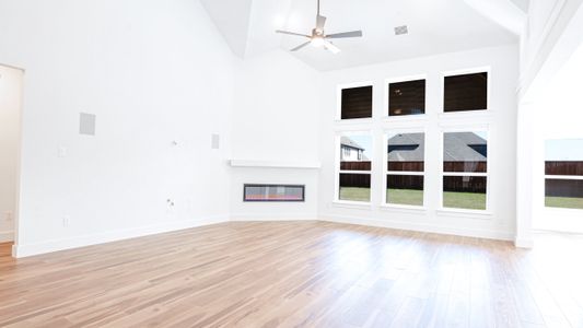 New construction Single-Family house 1059 Lindsay Lane Ln, Haslet, TX 76052 Stonehaven F- photo 11 11