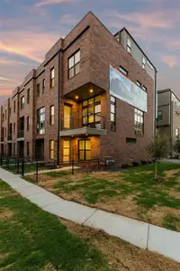 Lofts on Cedar Springs by Urban Lofts Townhomes in Dallas - photo 5 5