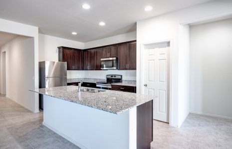 New construction Single-Family house 10842 W Chipman Rd, Tolleson, AZ 85353 null- photo 1 1