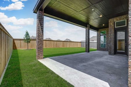 New construction Single-Family house 116 Founders Grove Lp, Willis, TX 77318 plan 2688 - image 2