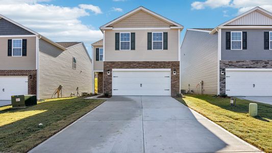 New construction Single-Family house 1410 Mammoth Rd, Hickory, NC 28602 plan Aisle - image