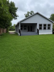 New construction Single-Family house 4323 Oxford St, Houston, TX 77022 - image