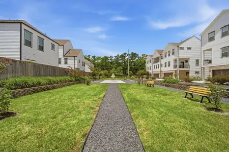 New construction Single-Family house 5522 Wheatley St, Unit E, Houston, TX 77091 - image 3