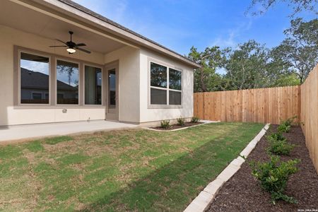 New construction Single-Family house 165 Allin Oaks, Universal City, TX 78148 plan Bordeaux - image 3