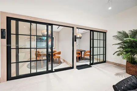 New construction Condo house 225 N Miami Ave, Unit 901, Miami, FL 33128 - image