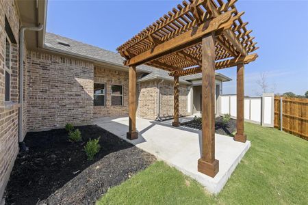 New construction Single-Family house 1649 Edgeway Dr, Aubrey, TX 76227 Harwood- photo 2 2