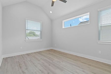 New construction Single-Family house 7204 Meador Ave, Austin, TX 78752 - photo 8 8