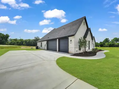 New construction Single-Family house 143 Desperado Wy, Weatherford, TX 76088 - image