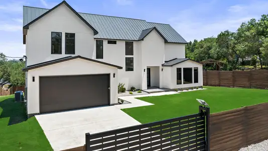 New construction Single-Family house 101 S Lake Hills Dr, Austin, TX 78733 null- photo 0