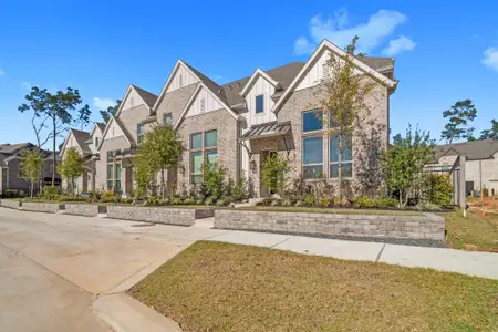 New construction Townhouse house 567 Cypress Valley Ave, Montgomery, TX 77316 - image