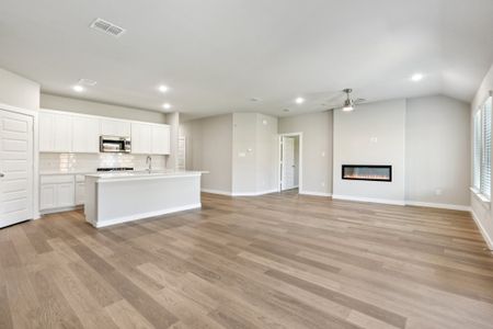 New construction Single-Family house 753 Lyft Ln, Aledo, TX 76008 plan Emmy II - image 19
