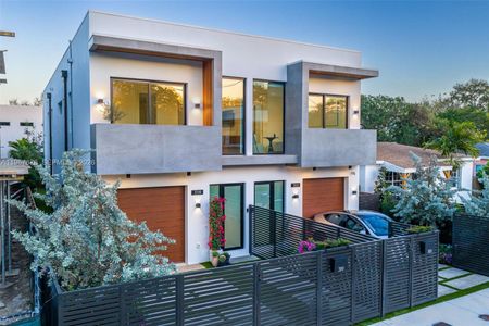 New construction Townhouse house 3119 Plaza St, Miami, FL 33133 - image