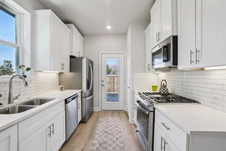 New construction Single-Family house 11422 Chepstow Crescent Ct, Frisco, TX 75035 - image 13