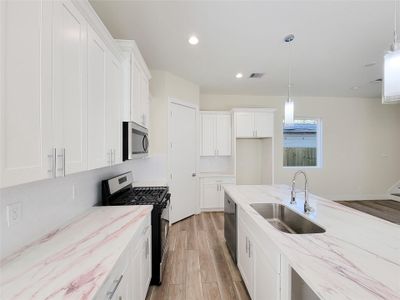 New construction Single-Family house 5931 Beall St, Unit D, Houston, TX 77091 - image 8