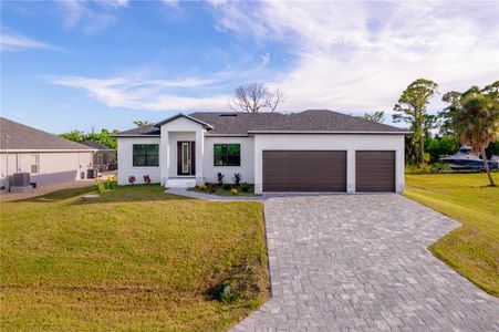 New construction Single-Family house 15089 Aldama Cir, Port Charlotte, FL 33981 - image