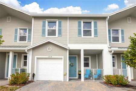 New construction Townhouse house 1714 Se 9Th Ave, Homestead, FL 33034 - photo 0