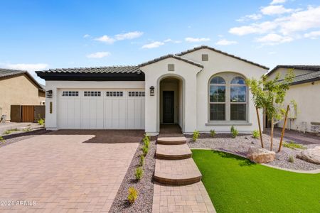 New construction Single-Family house 26421 N 19Th Drive, Phoenix, AZ 85085 The Chatman- photo 0