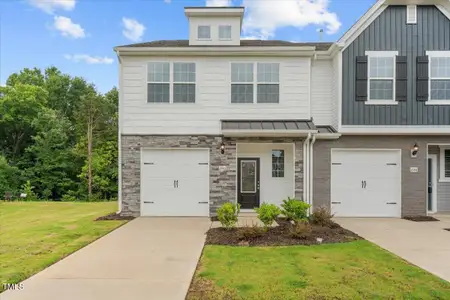 New construction Townhouse house 2146 Willow Glen Dr, Graham, NC 27253 - image