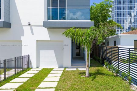 New construction Townhouse house 3140 Carter St, Miami, FL 33133 - image