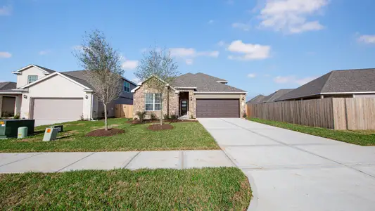 New construction Single-Family house 3081 Mistflower Trl, Brookshire, TX 77423 plan The Lakewood - image