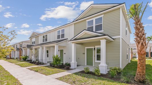 New construction Townhouse house 3620 Prairie Wind Court, Middleburg, FL 32068 - photo 0