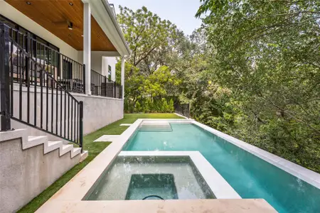 New construction Single-Family house 411 Honeycomb Rdg, Austin, TX 78746 - image