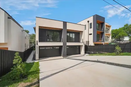 New construction Single-Family house 1827 Pollard St, Dallas, TX 75208 - image