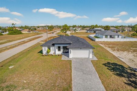 New construction Single-Family house 2325 Nw 25 Ln, Cape Coral, FL 33993 - image