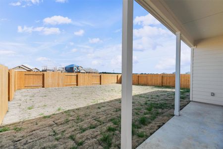 New construction Single-Family house 146 Arena Dr, Liberty Hill, TX 78642 null- photo 32 32