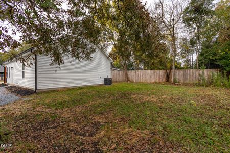 New construction Single-Family house 307 Burke St, Dunn, NC 28334 - image