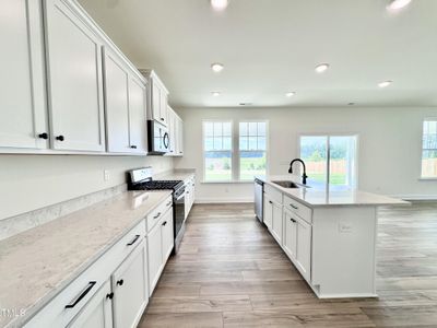 New construction Single-Family house 1020 Channel Drop Lp, Zebulon, NC 27597 Burton- photo 9 9