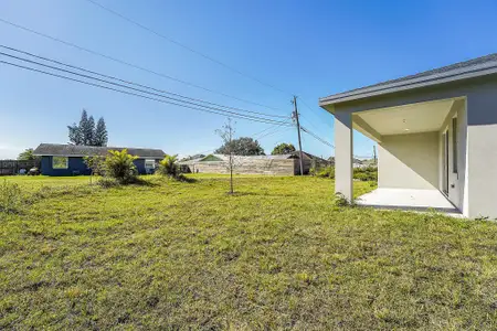 New construction Single-Family house 838 Sw Becker Rd, Port St. Lucie, FL 34953 null- photo 37 37