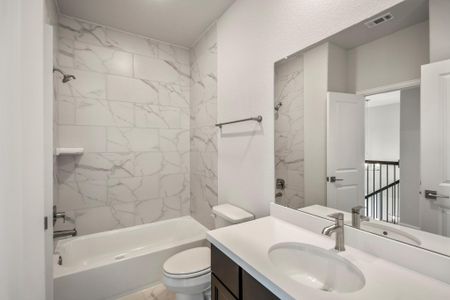 New construction Single-Family house 9722 Leafgate Ct, Missouri City, TX 77459 plan Comal II 4217 - image 17