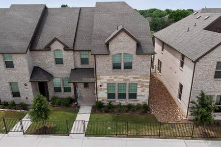 New construction Townhouse house 6040 Bursey Rd, Watauga, TX 76148 - image