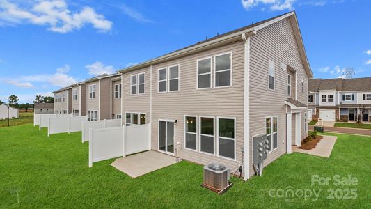 New construction Townhouse house 313 Lagoon Rd, Fletcher, NC 28732 - image