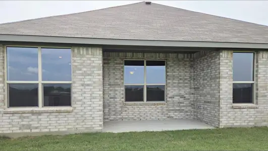 New construction Single-Family house 240 Kinley St, Grandview, TX 76050 plan TUPELO - image