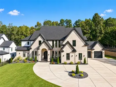 New construction Single-Family house 681 Old Peachtree Rd Ne, Lawrenceville, GA 30043 - image