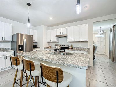 New construction Single-Family house 1304 Berry Ln, Davenport, FL 33837 null- photo 6 6