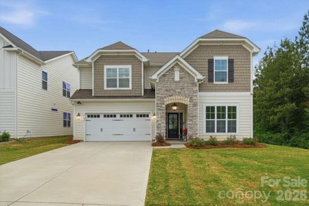 New construction Single-Family house 8105 Rolling Wheels Rd, Charlotte, NC 28215 - image