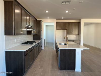 New construction Single-Family house 7684 W Tether Trl, Peoria, AZ 85383 null- photo 5 5