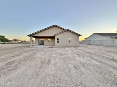 New construction Single-Family house 3910 N Mateo Dr, Eloy, AZ 85131 - image