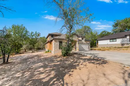 New construction Single-Family house 22455 Mathis Rd, San Antonio, TX 78264 - image