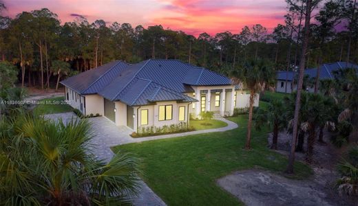 New construction Single-Family house 524 13Th St Sw, Naples, FL 34117 - image